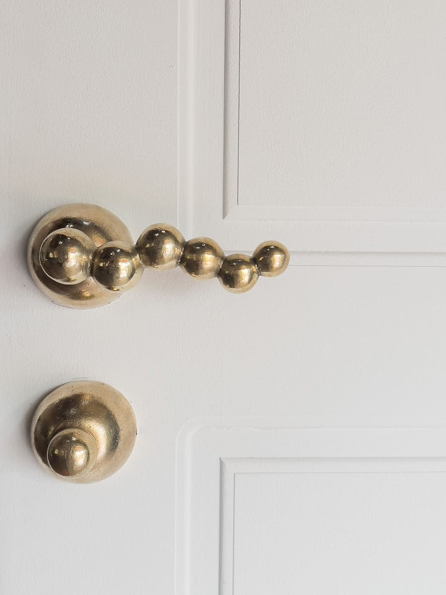 Door Handle Buying Guide: Types, Materials, and Installation Tips
