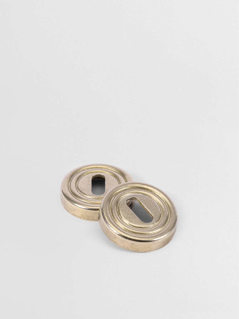 KEY ESCUTCHEON L Forme N18 in Brass finish | Mi&Gei
