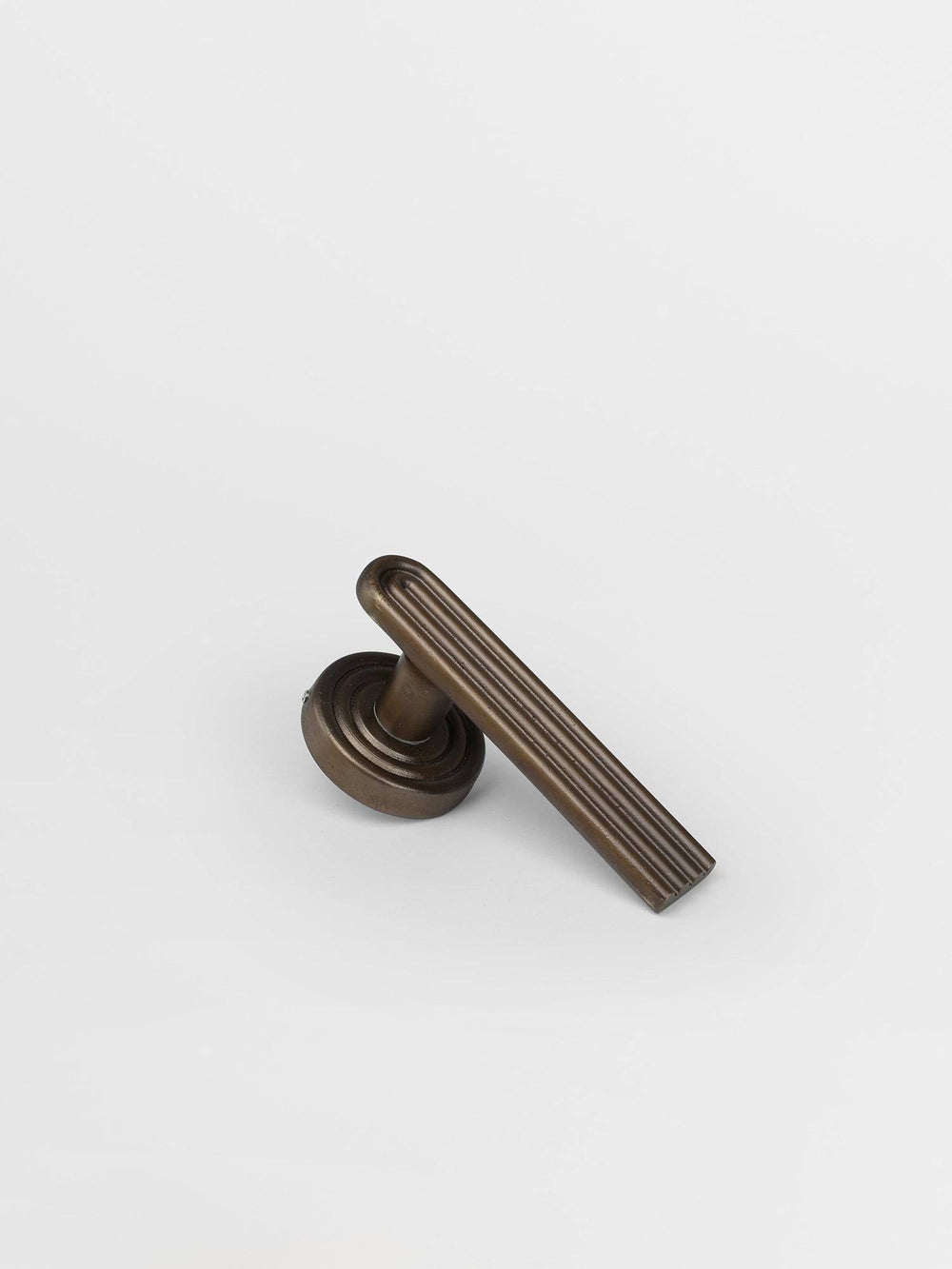 DUMMY DOOR HANDLE Forme N°18 in Bronze finish | Mi&Gei