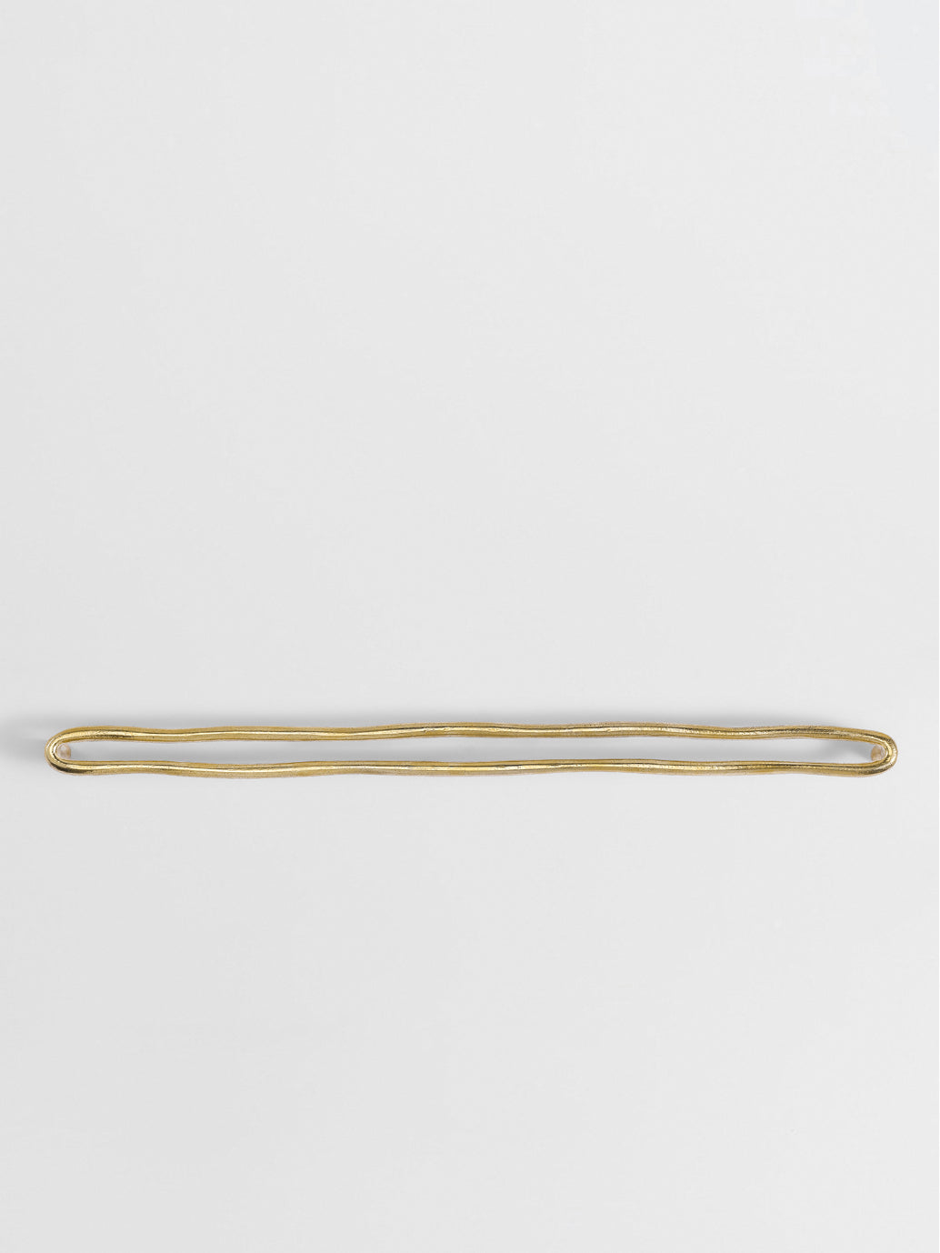KITCHEN PULL APPLIANCE Forme N°24 - Centers 17.5″ in Brass finish — detail view | Mi&Gei Hardware Design Studio