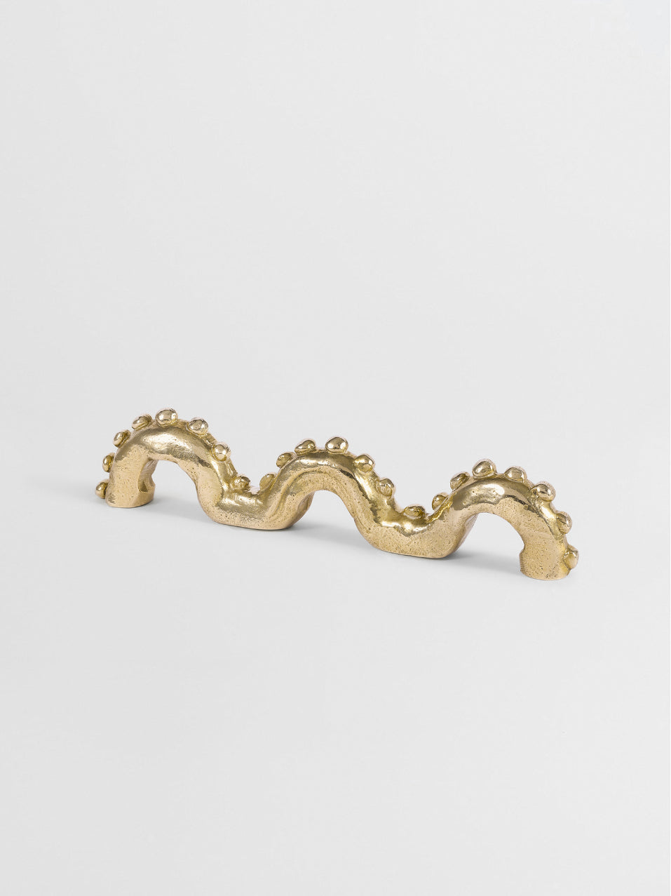 CABINET PULL LARGE FORME N°39 - Centers 5.4″ in Brass finish | Mi&Gei