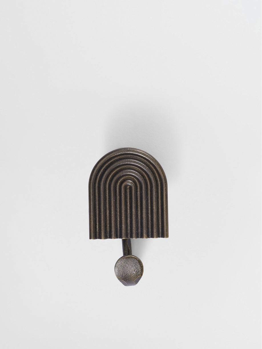 BRASS WALL HOOK Forme N°919 in Bronze finish | Mi&Gei