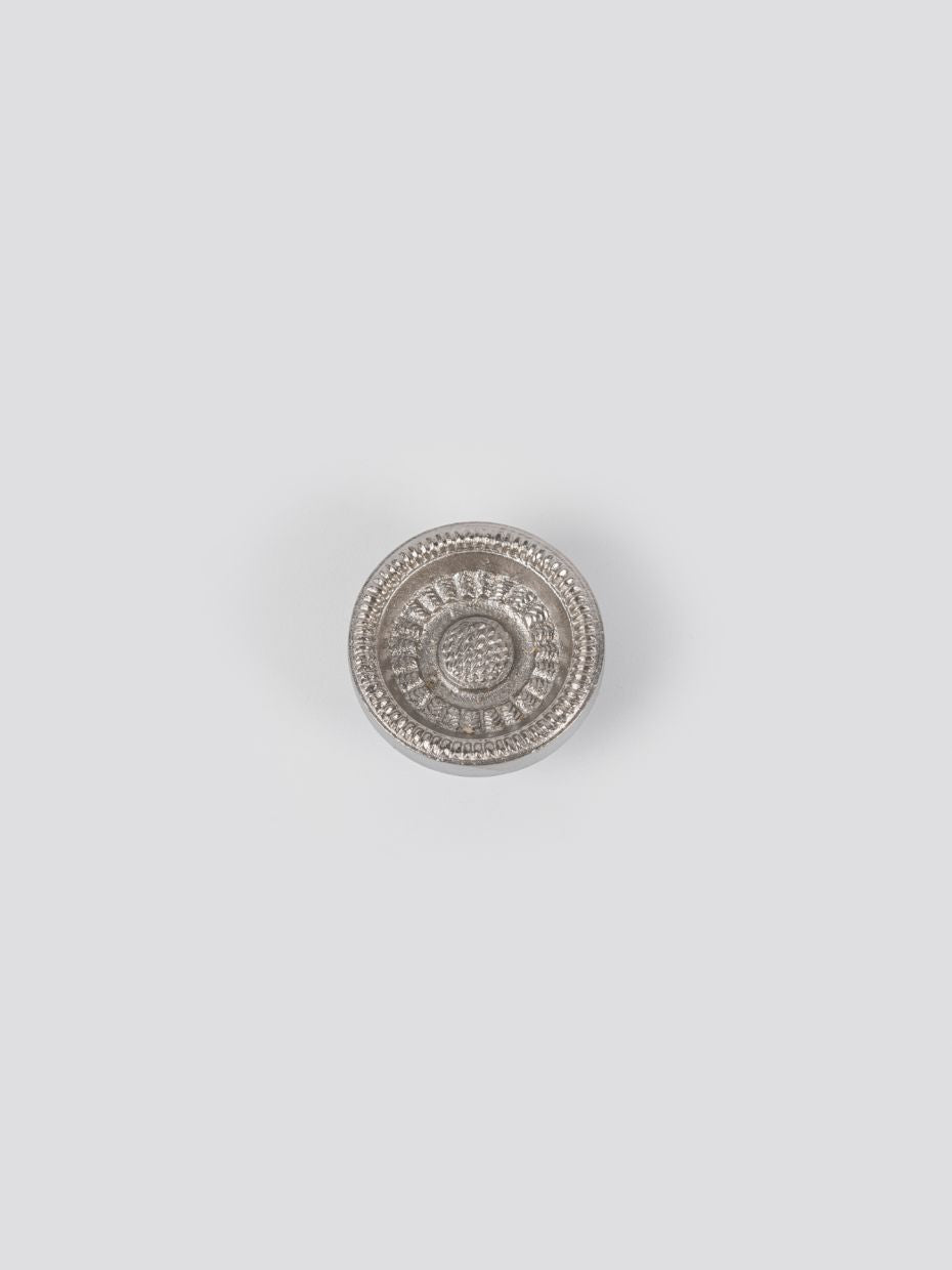 Bouton de meuble Empire en laiton massif