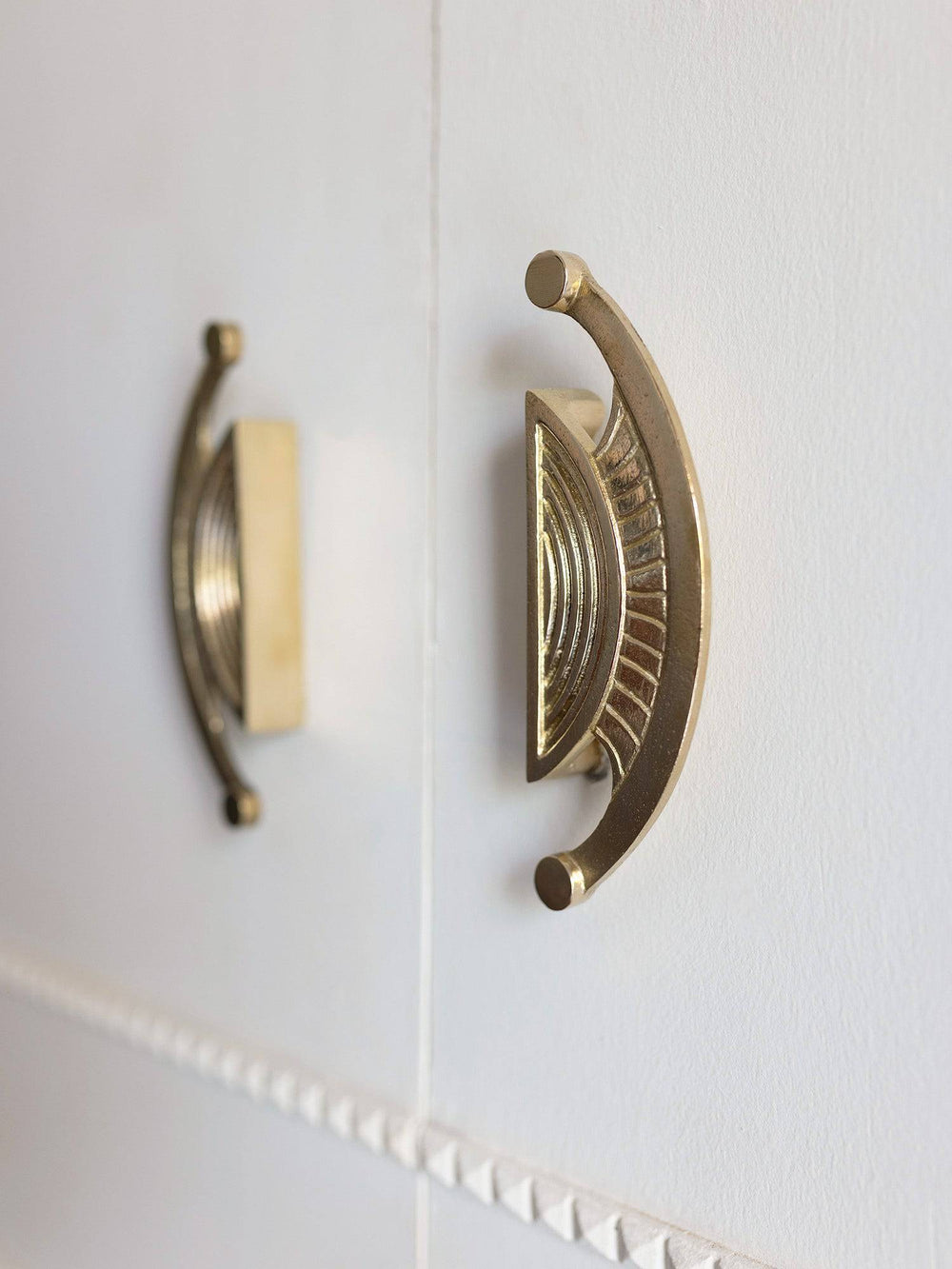 BRASS CABINET PULL Forme N°10 - Centers 3.15″ | Mi&Gei
