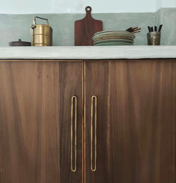 How To Match My Old Furniture To New Brass Cabinet Knobs To Give Them A New Look & Style