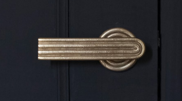 HOW TO MATCH DOOR HARDWARE WITH YOUR INTERIOR DESIGN STYLE