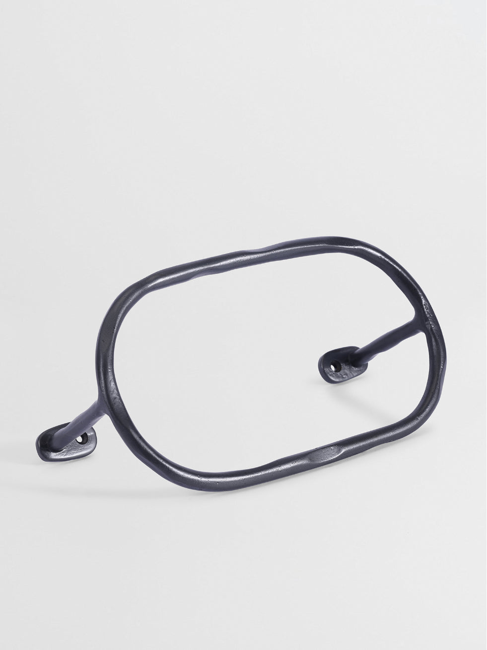 LUXURY HAND TOWEL HOLDER Forme N°11 in Carbon Black finish | Mi&Gei Hardware Design Studio | Solid Brass