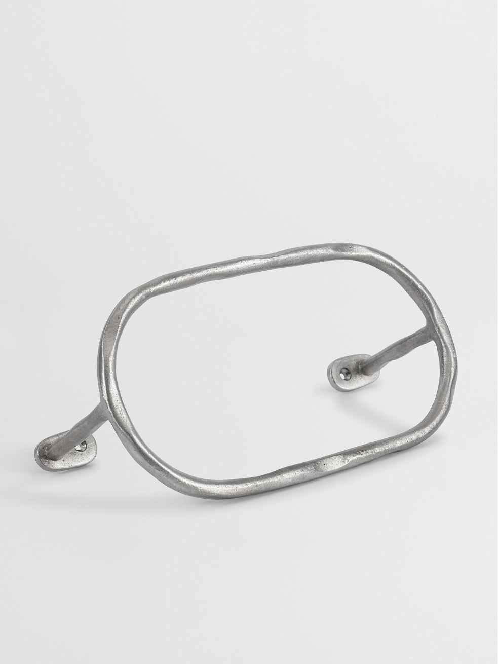 LUXURY HAND TOWEL HOLDER Forme N°11 in Nickel finish — alternate angle | Mi&Gei Hardware Design Studio | Solid Brass
