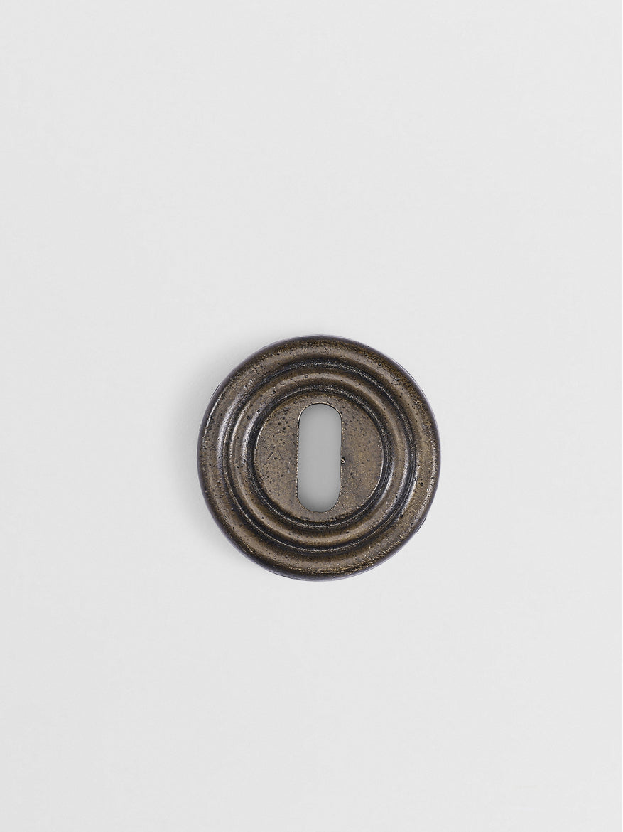 KEY ESCUTCHEON L Forme N18 in Bronze finish | Mi&Gei
