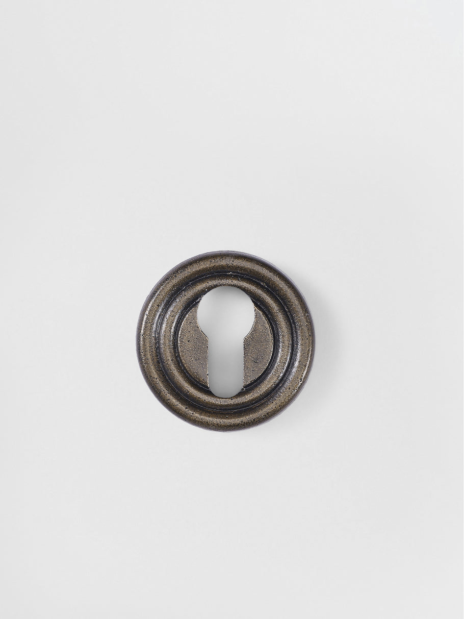 KEY ESCUTCHEON Y Forme N18- Euro Cylinder in Bronze finish | Mi&Gei