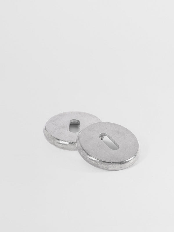 KEY ESCUTCHEON L - DOOR HANDLES N25 & N26