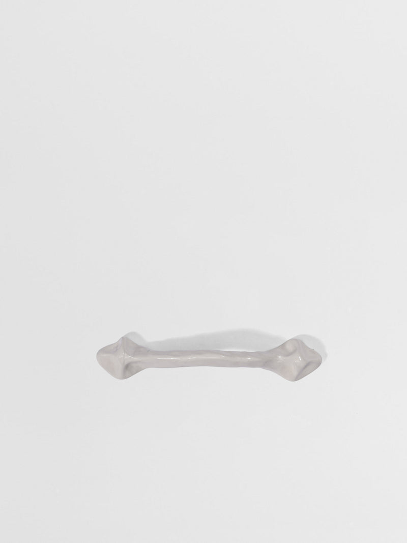 POWDER COATED CABINET & DRAWER PULLS Forme N°29 - Centers 4.40″