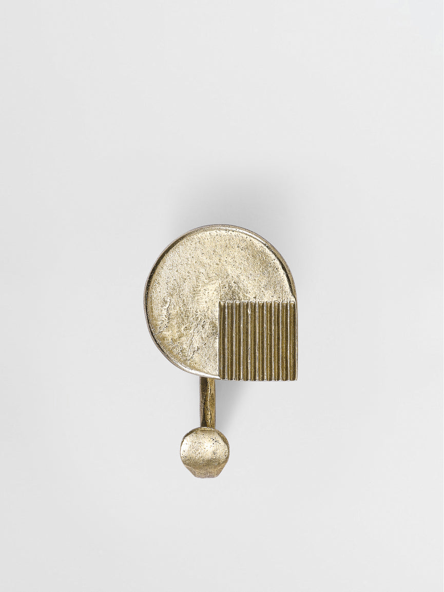HOOK TOWEL HANGER Forme N°619 in Brass finish | Mi&Gei